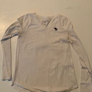 Abercrombie kids long sleeve white with sparkles